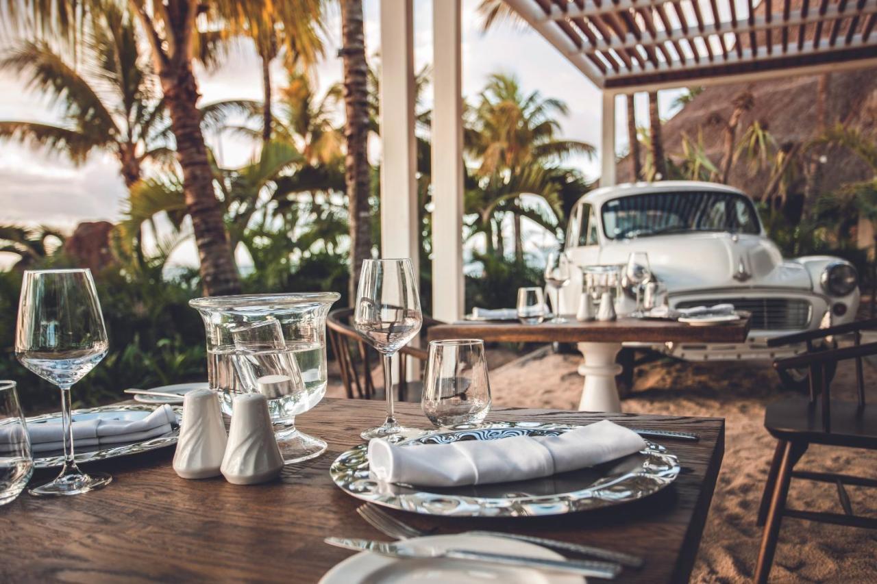 Victoria Beachcomber Resort & Spa - Victoria For 2 - Adults Only Pointe aux Piments Ngoại thất bức ảnh