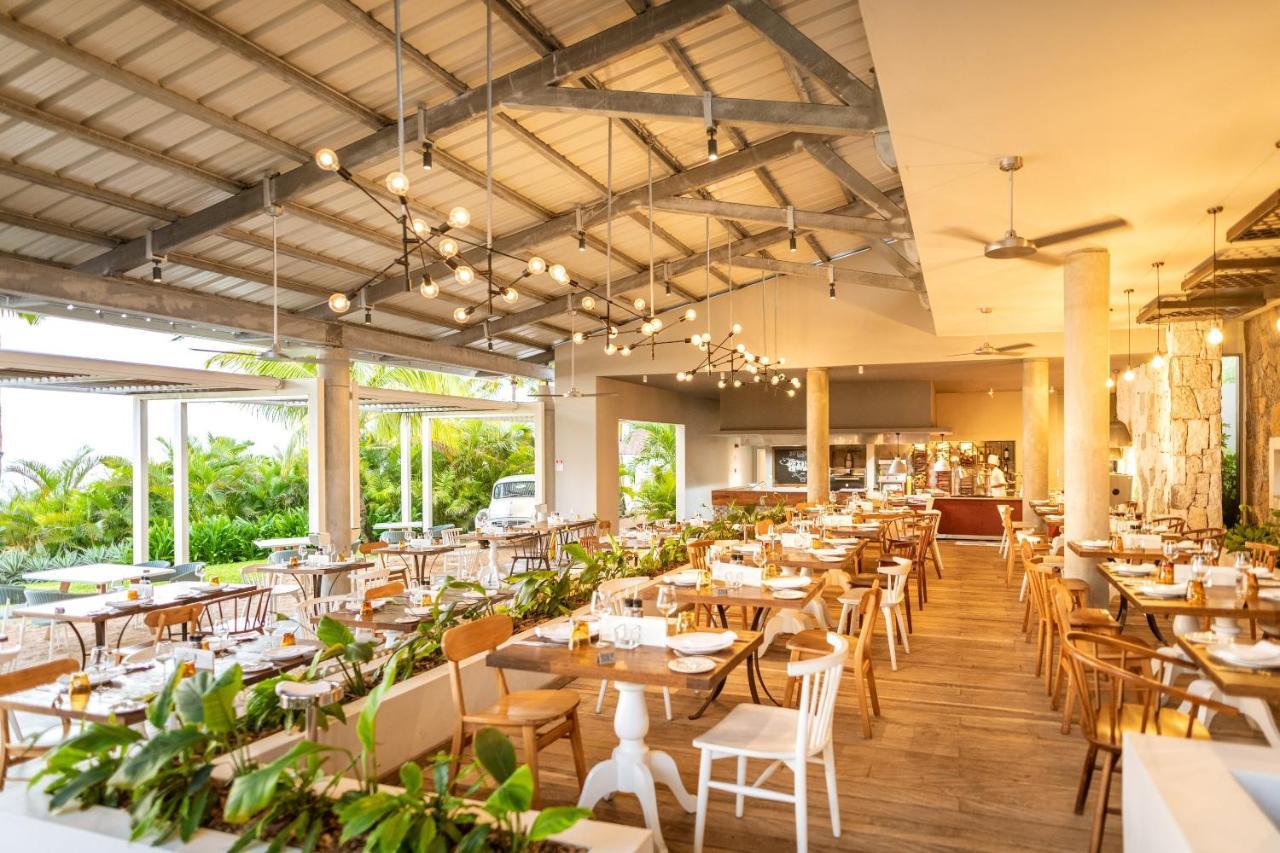 Victoria Beachcomber Resort & Spa - Victoria For 2 - Adults Only Pointe aux Piments Ngoại thất bức ảnh